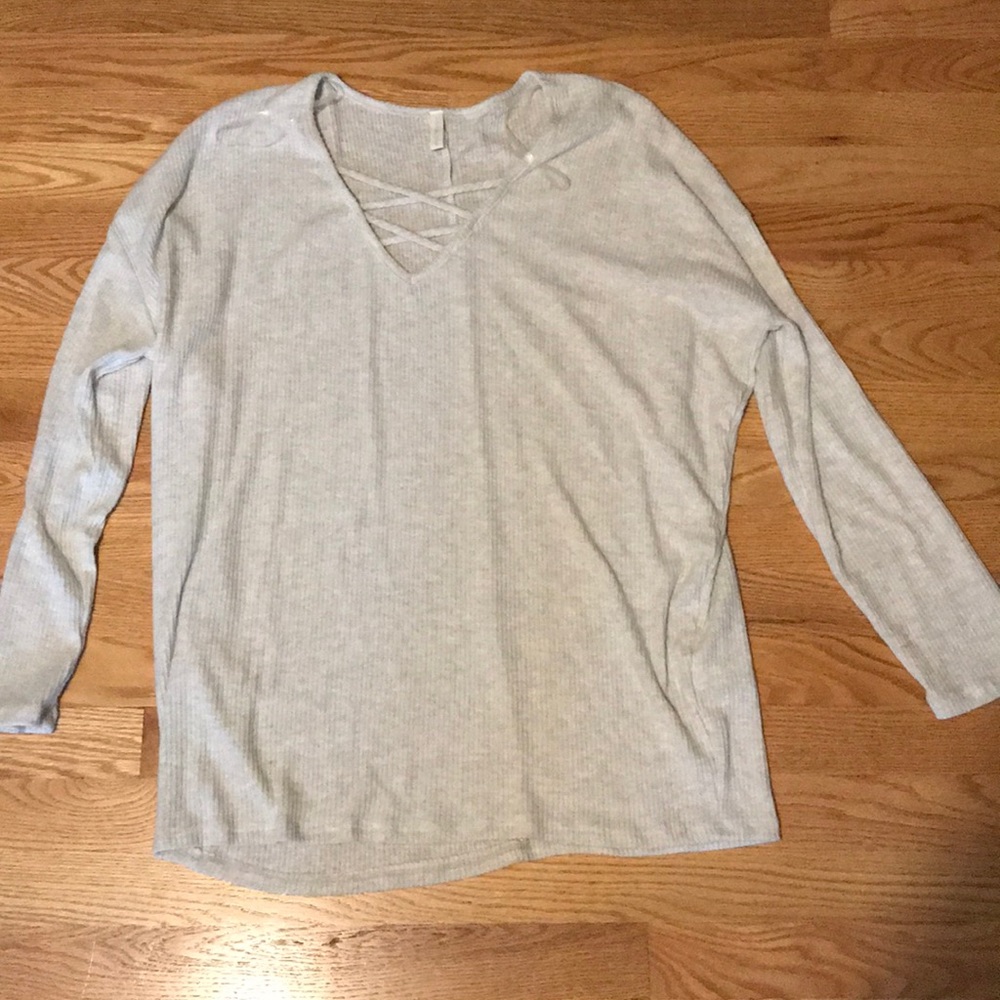 Light grey long sleeve